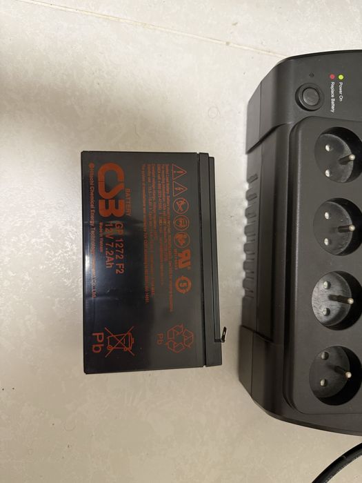 Zasilacz awaryjny APC Back-UPS ES 550