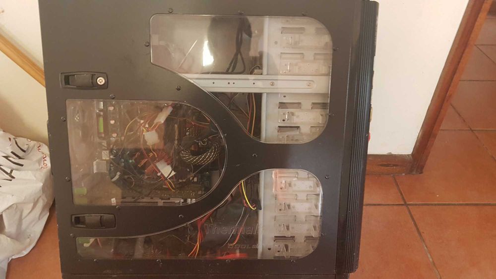 Pc  para jogos , para desocupar.