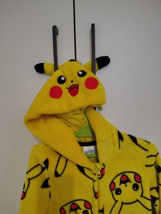 Kombinezon piżama strój Picachu