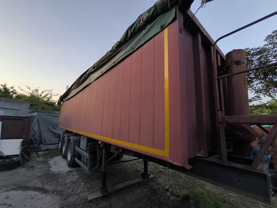 Самосвальний самоскидний напівпричіп POLCON 40 м³