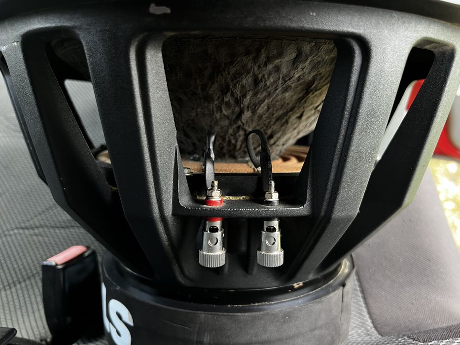 Street Sound Typhoon SW-15D2 сабвуфер