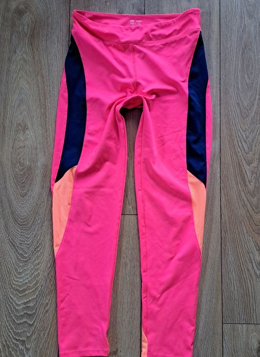 Extra sportowe legginsy termoaktywne  marki GapFit S
Idealne
Rozmiar n