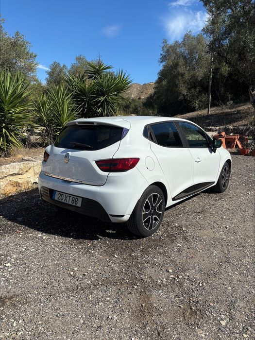 Renault Clio IV 1.5 dCi 90cv — photo 3