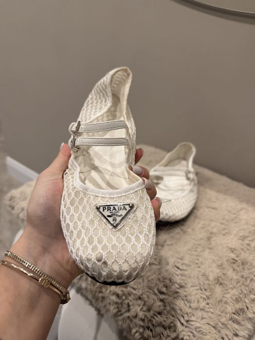 Балетки в сітку prada білі 36-37