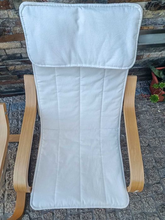 2 cadeiras/poltronas IKEA POÄNG para criança (com almofadas)