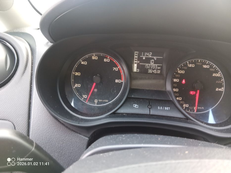 Sprzedam Seat Ibiza 2015  1.4 benzyna LPG  hak w dowodzie.