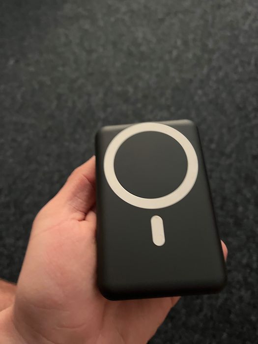 Powerbank magnetyczny 10000 mAh – nowy, bezprzewodowy 15W