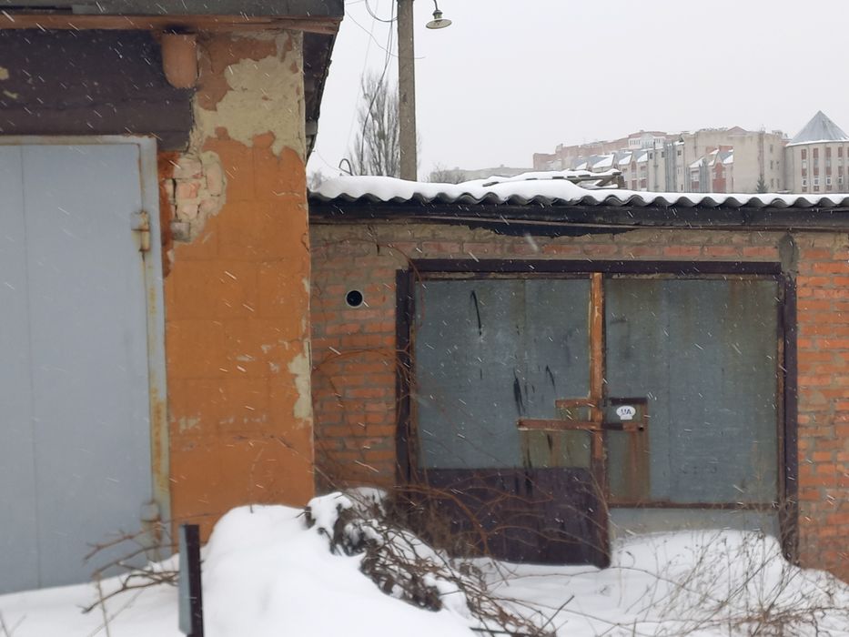 Продам кирпичный приватизированный гараж ГСК 2 Елект