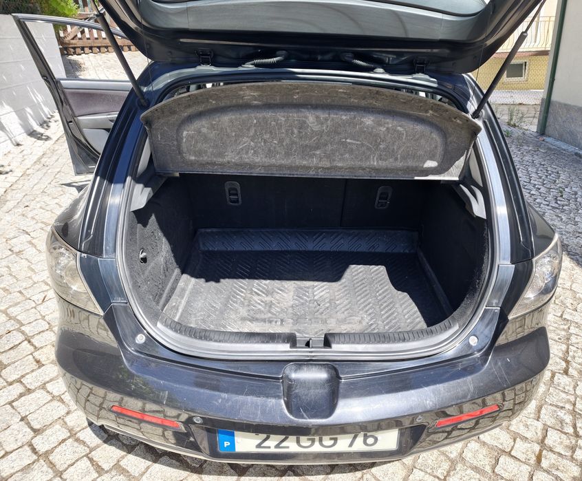 Mazda 3 1.6 hatchback diesel