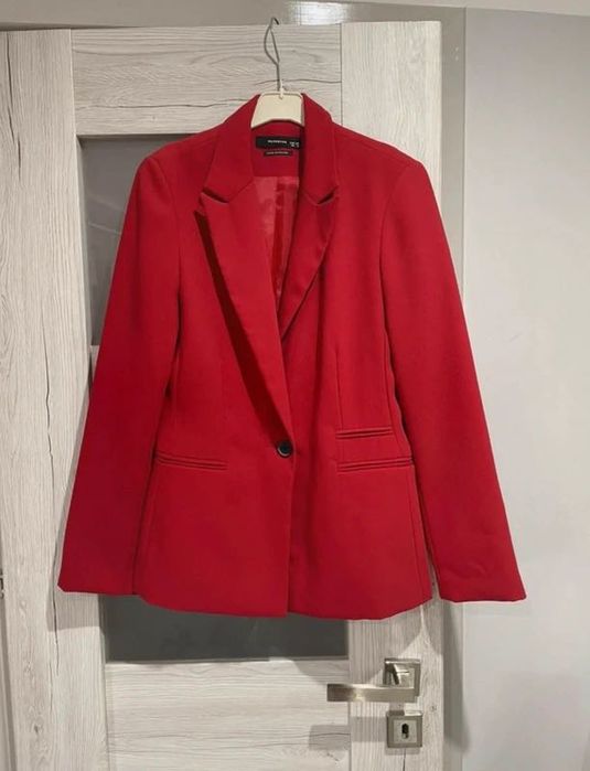 Marynarka czerwona reserved 34