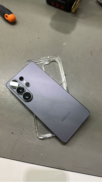 Troco Samsung S26 Ultra por iphone 17 Pro Max ou vendo