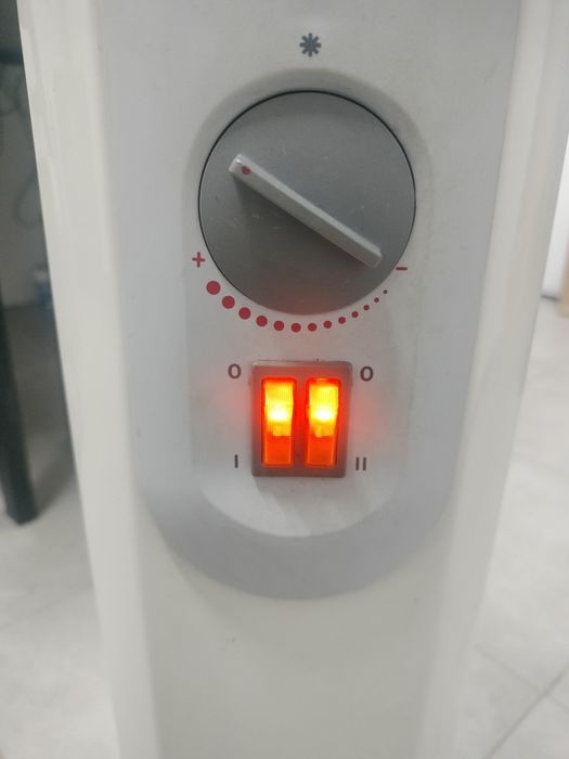 Aquecedor a óleo médio