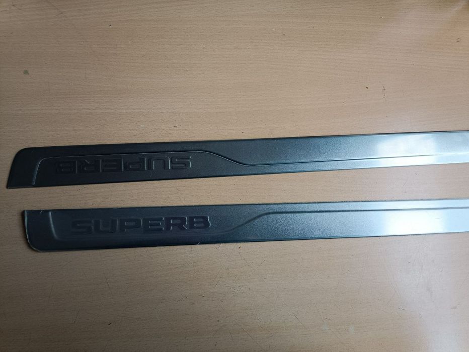 ОРИГІНАЛ накладки передні на пороги Суперб 3 Skoda Superb шкода