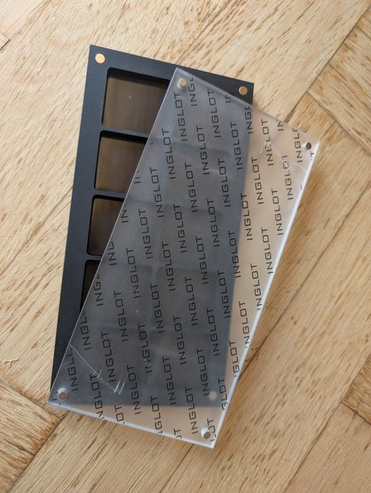 Kasetka magnetyczna Inglot 10 cieni
