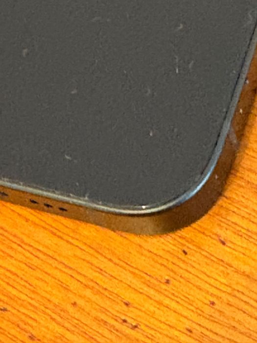 iPhone 14/128 com 2 anos