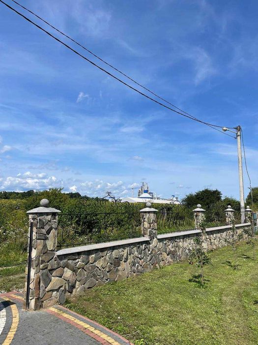 Оренда  будинку в передмісті Івано-Франківська