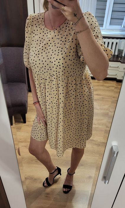 Sukienka ciążowa, beżowa w kropki rozmiar 42, lekka, zwiewna