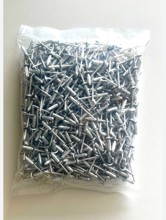 Герметична заклепка