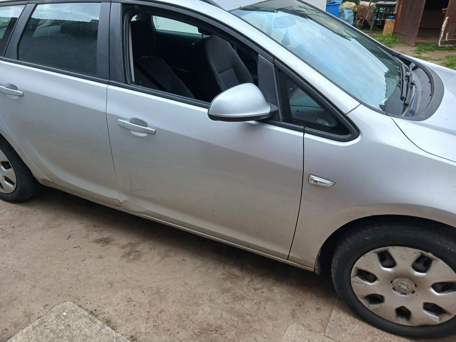 Sprzedam Opel Astra j