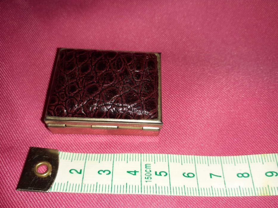 Cinzeiro Antigo de Senhora