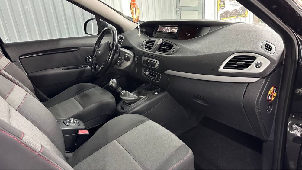 Grand Scenic 2014р. – 7 місць, економний та комфортний