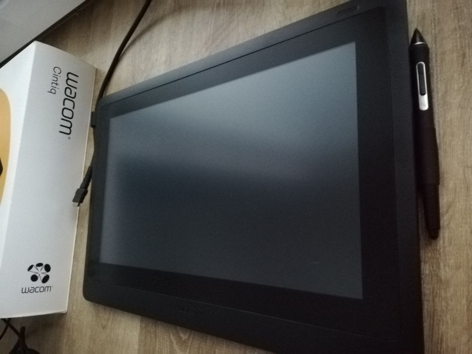 Tablet graficzny Wacom Cintiq 16