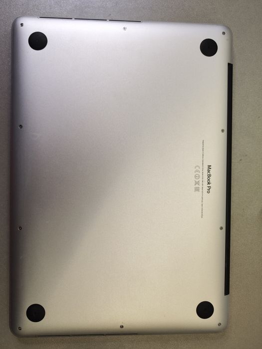 Apple macbook pro retina a1502