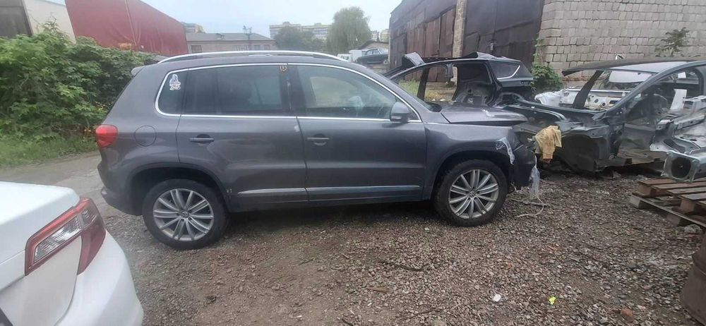 Разборка Volkswagen Tiguan 2.0 tsi Запчасти Тигуан Шрот 2009-2017