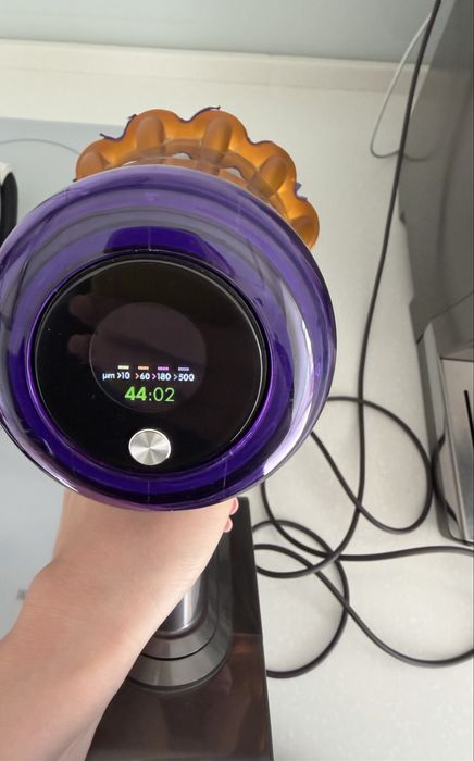 Dyson v15 absolute