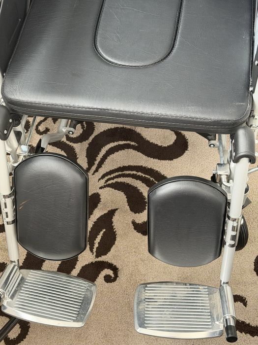 Інвалідний візок в чудовому стані 10/10