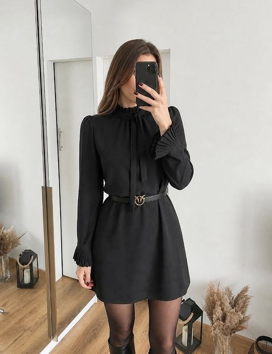 Elegancka sukienka Pinko 40/S/M quiet luxury