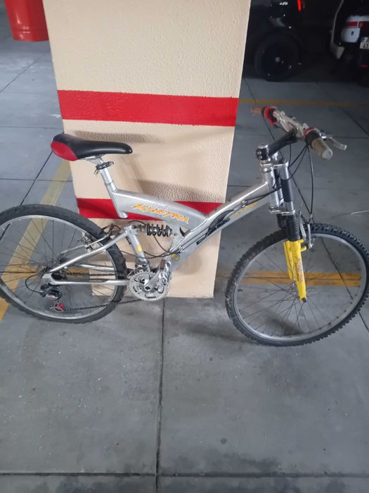 Bicicleta Montanha vários extras