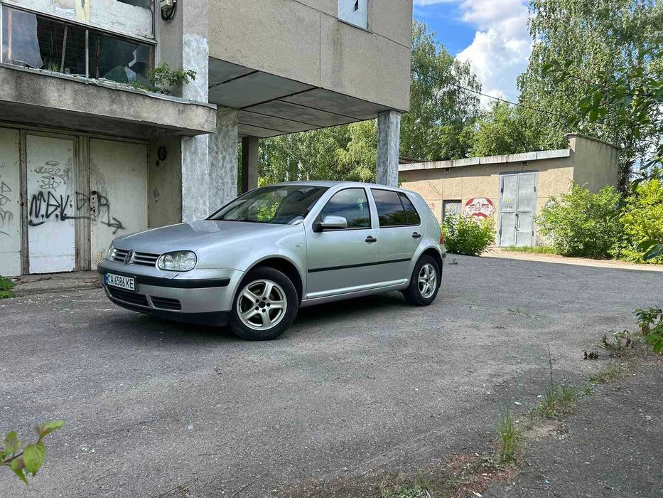 Продам авто Volkswagen golf 4