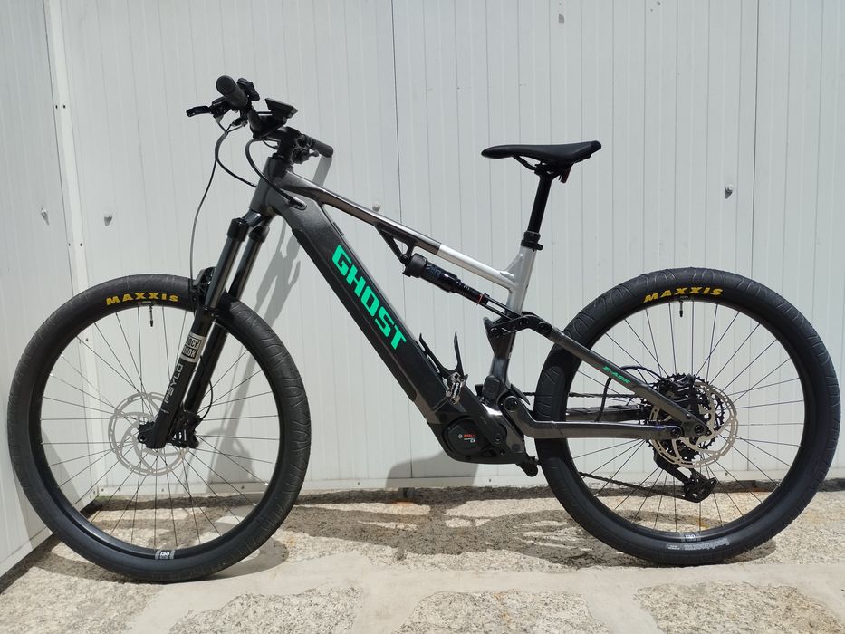 Bicicleta elétrica BTT