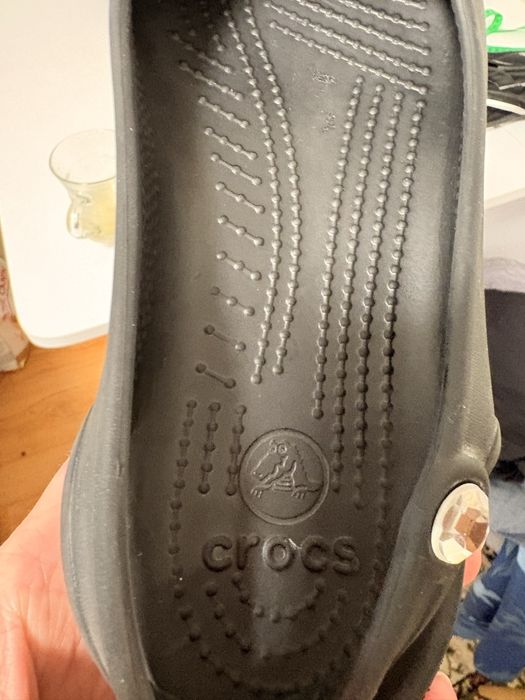Продам жіночі  балеткі  Crocs Olivia нові розмір 39 ( устілка 25,5-26 см)
