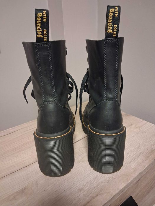 Dr. Martens Chesney buty