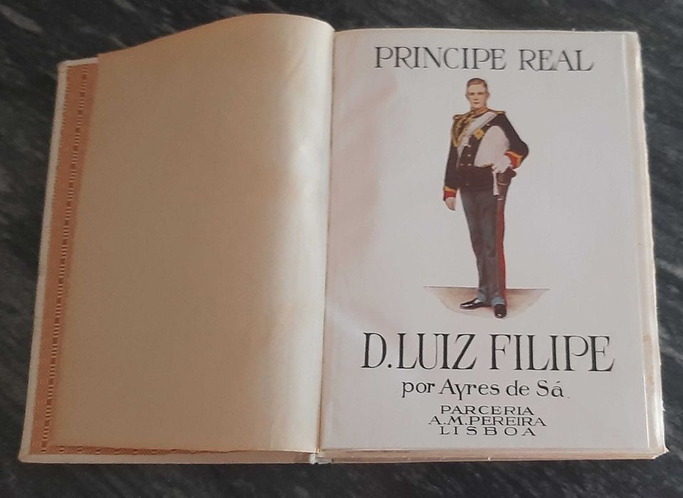 Livro antigo de 1929. Príncipe Real D. Luiz.