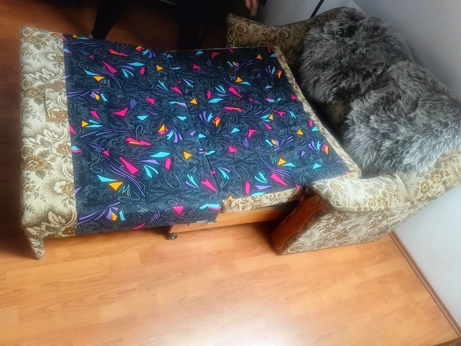Sofa rozkładana używana