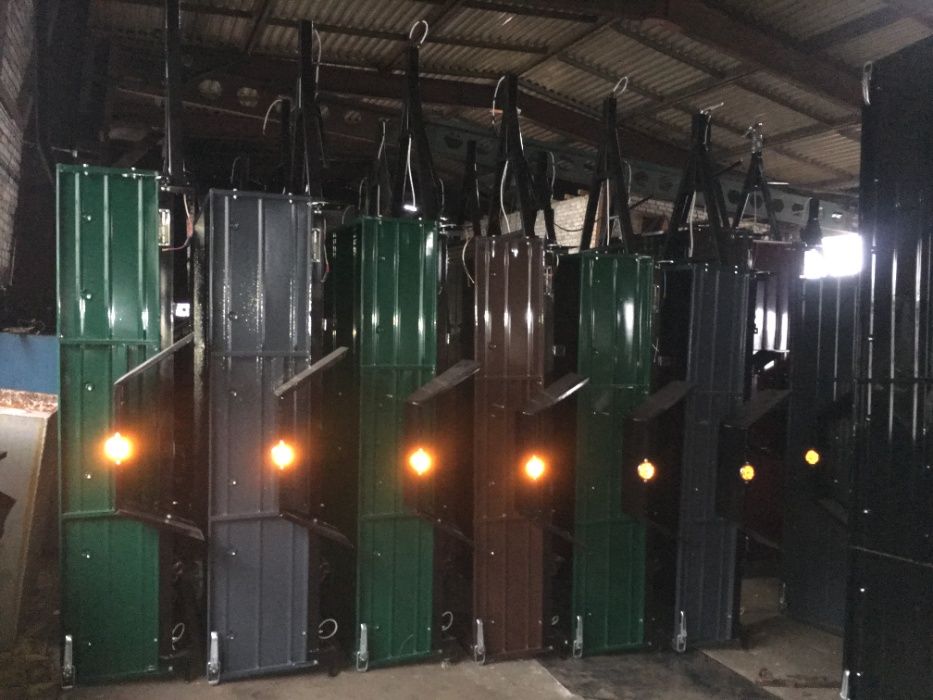 прицепы с Кременчугского завода,с доставкой и документами