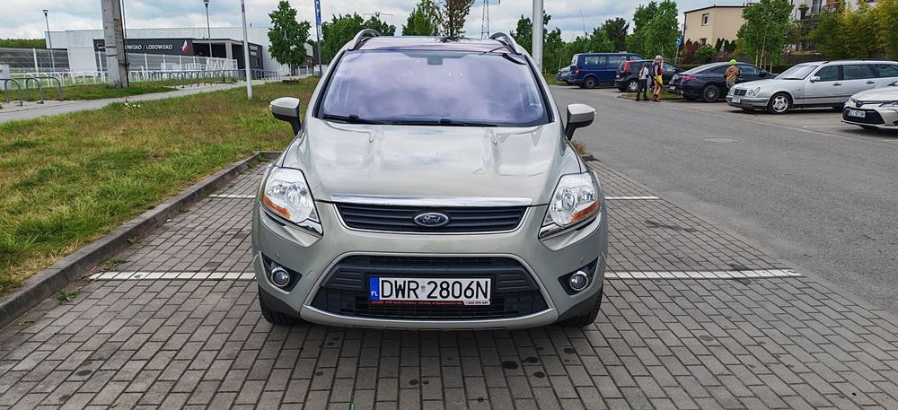 Ford Kuga FORD KUGA/Titanium/2.0 TDCI 2010/193000 km/ Panorama/19"/ Bezwypadkowy