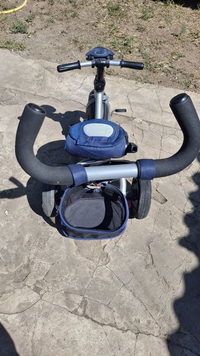 Дитячий триколісний велосипед з батьківською ручкою