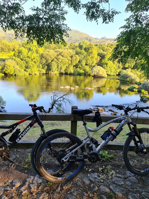 Mondraker Factor RR 27.5 Tamanho L Enduro BTT