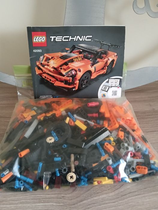 LEGO Chevrolet Corvette ZR1 Technic