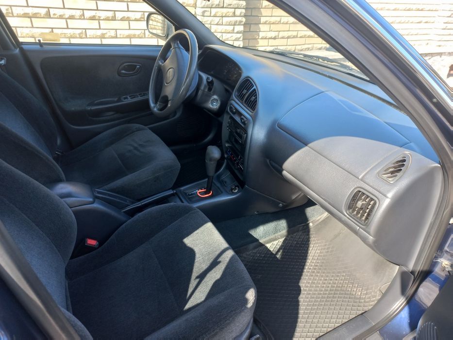 Продам автомобіль Suzuki Baleno