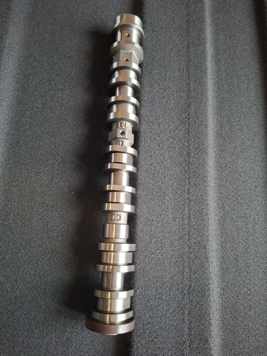 WAŁEK rozrządy PRAWY SSĄCY Pacifica Dodoge Jeep 3.6i