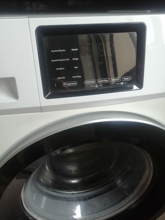 Máquina de Lavar Roupa BECKEN