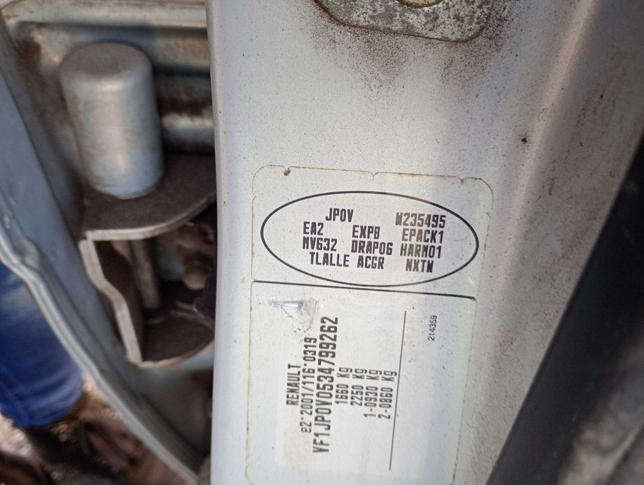 Renault Modus 1,6 MV632 lampa przednia, części transport FV