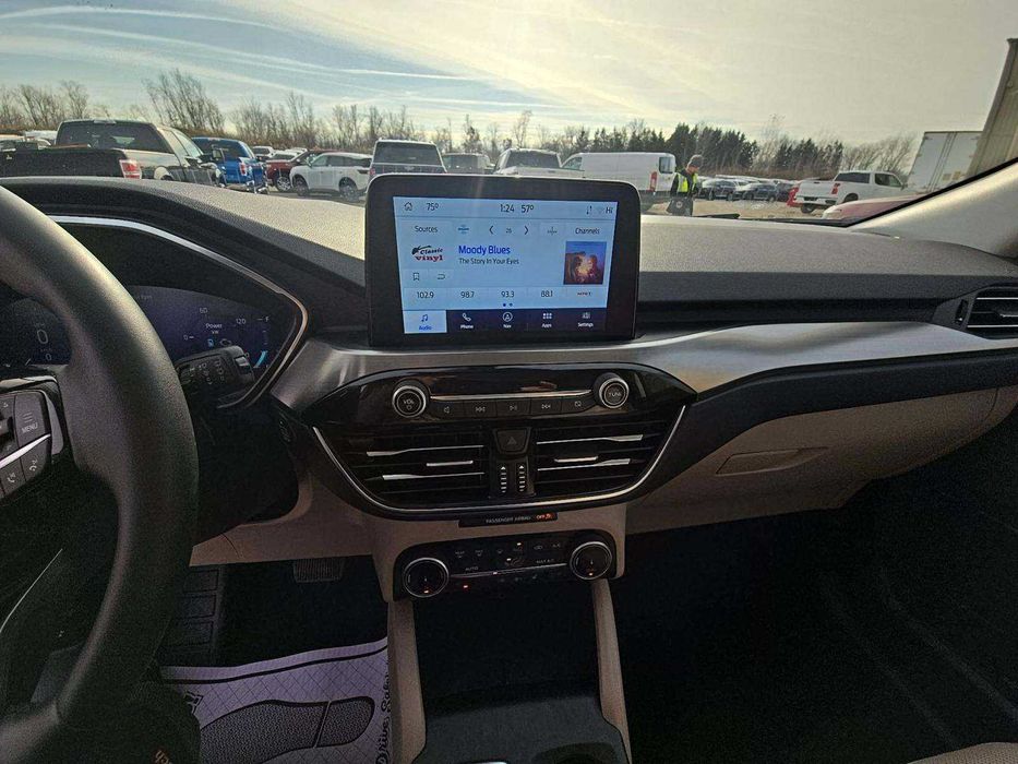 2022 Ford Escape Plug-In Hybrid Titanium