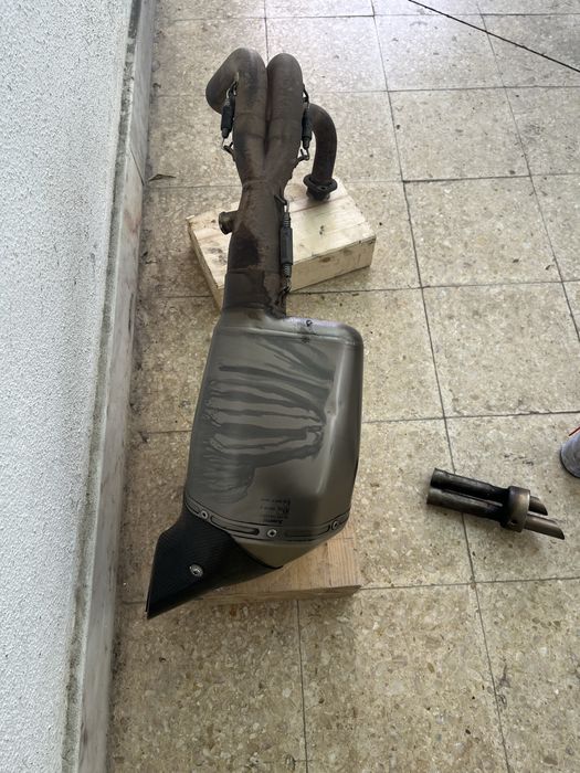 Escape AKRAPOVIC MT07