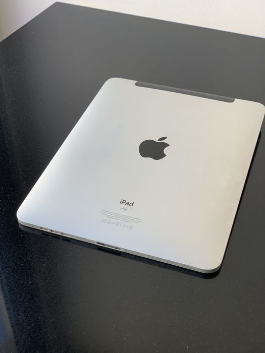 IPad 1 st gen 64gb